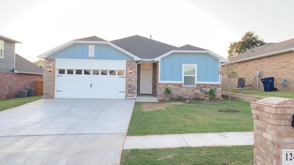 House for rent at 12429 Ride Ave, Edmond, OK 73013