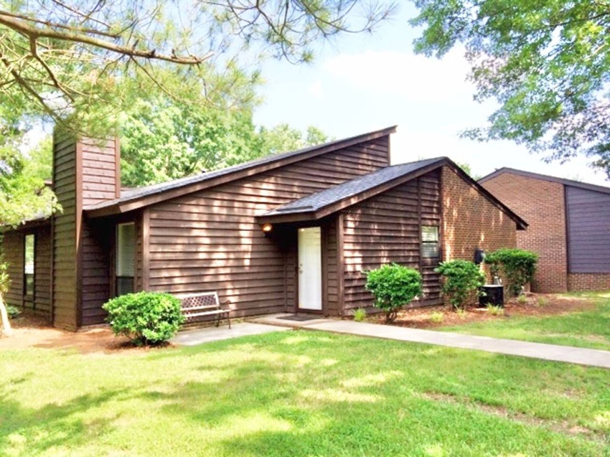 House for rent at 3411 Darden Rd, Greensboro, NC 27407
