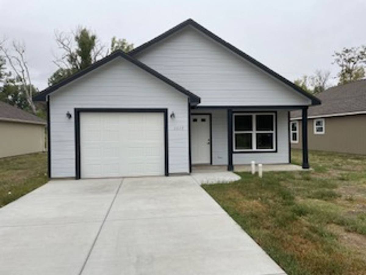 House for rent at 1613 Hill Valley Dr, Manhattan, KS 66502