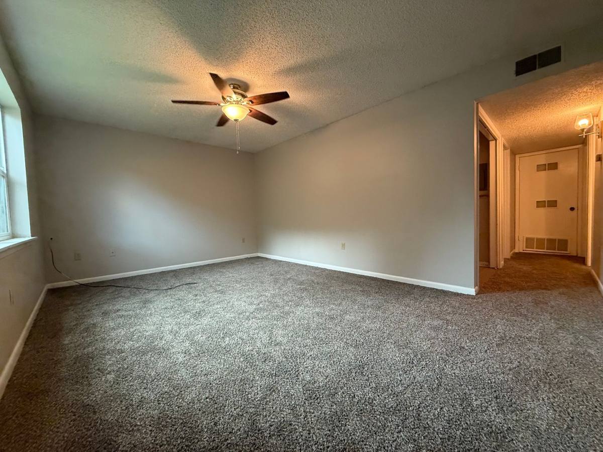 Apartment for rent at 28 Stoneybrook Lane, Searcy, AR 72143
