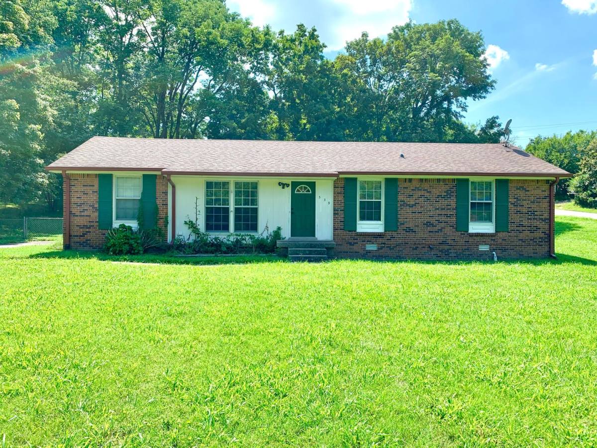 House for rent at 339 Lake Court Dr, Clarksville, TN 37043