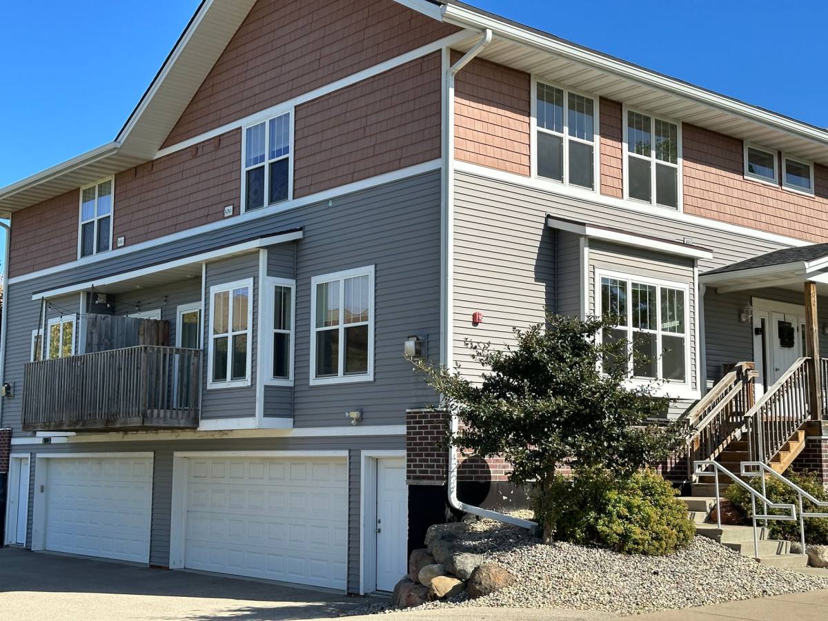 Apartment for rent at 6426-6428 Driscoll Dr, Madison, WI 53718