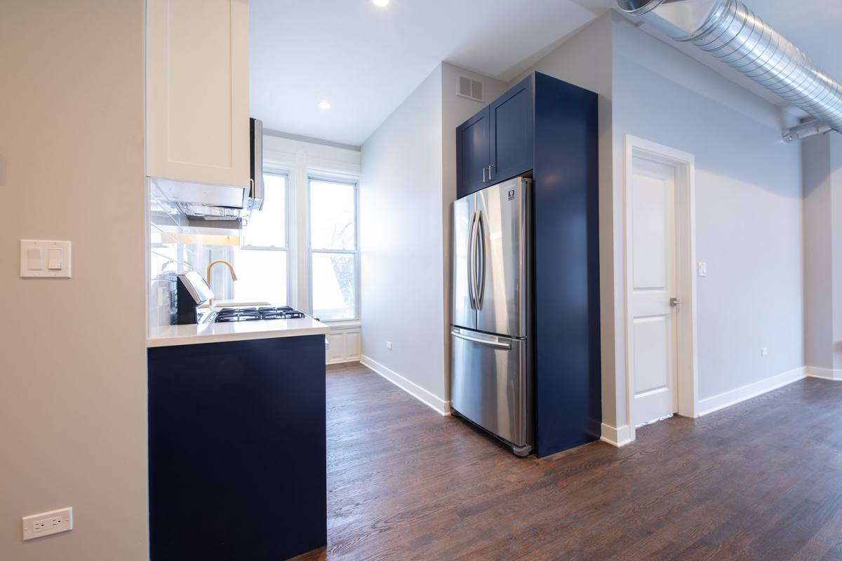Apartment for rent at 1935-43 N Sedgwick St, Chicago, IL 60614