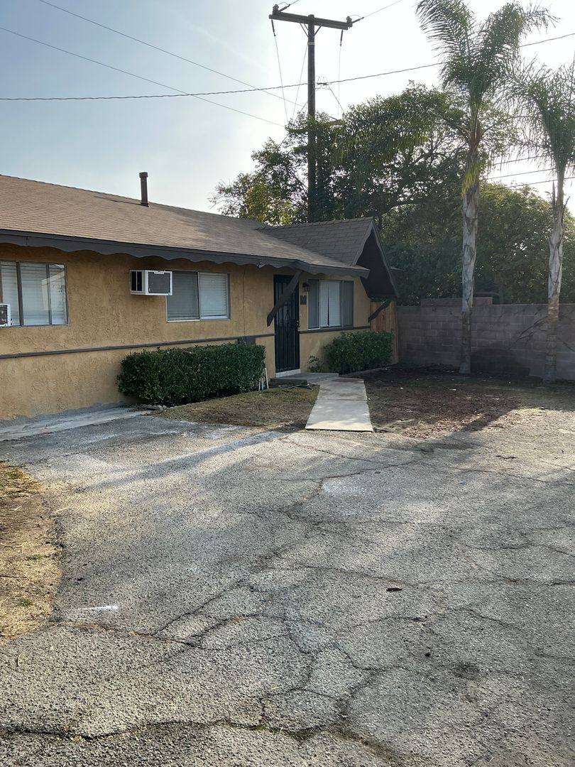 Townhouse for rent at 1428 S Encino Ave, Monrovia, CA 91016