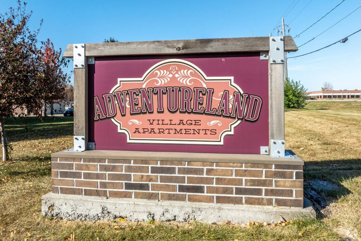 Apartment for rent at 807 14th Ave NW, Altoona, IA 50009
