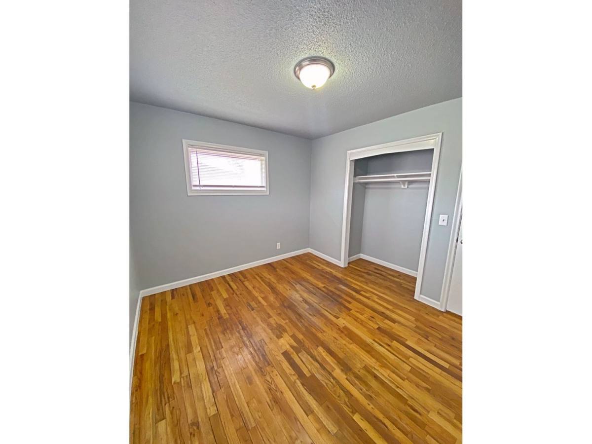 Apartment for rent at 4813-4823 Boyd St, Omaha, NE 68104