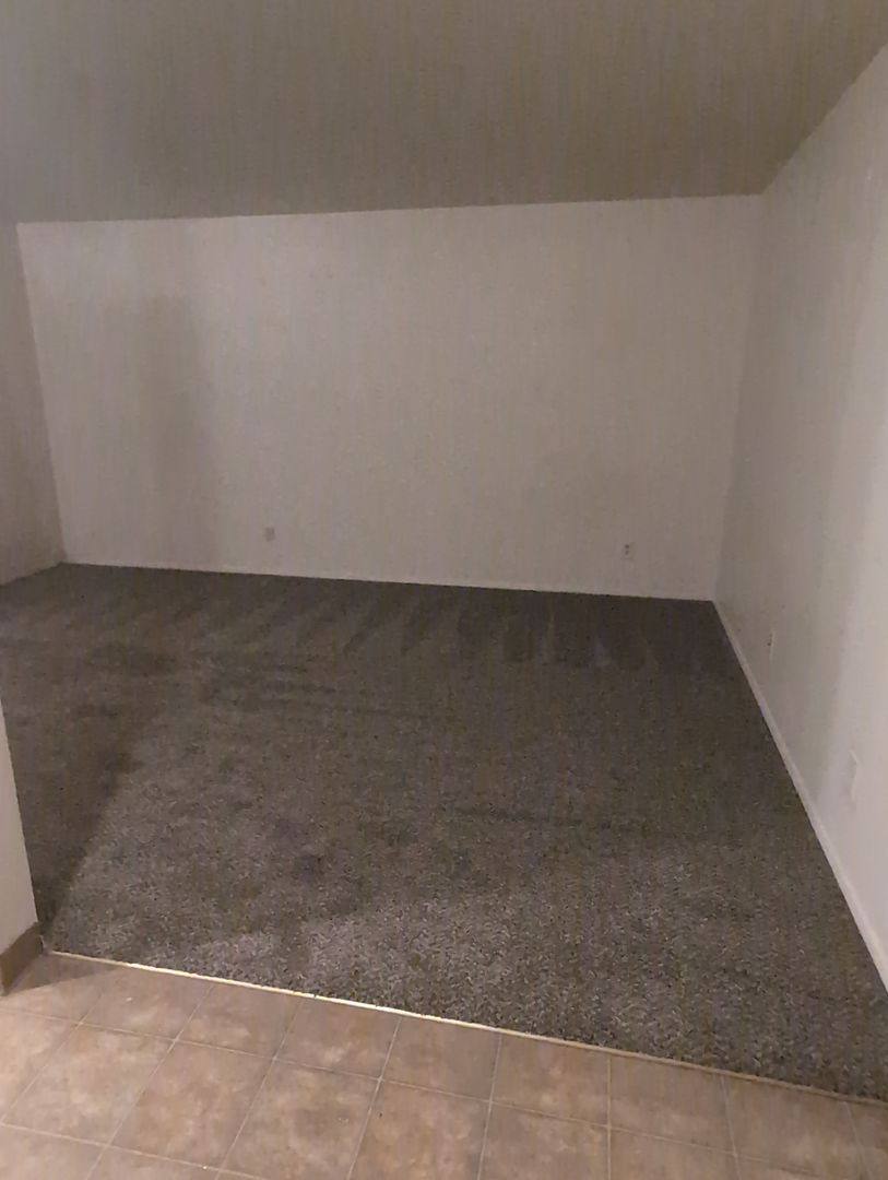 Apartment for rent at 555 SE Court St, Dallas, OR 97338