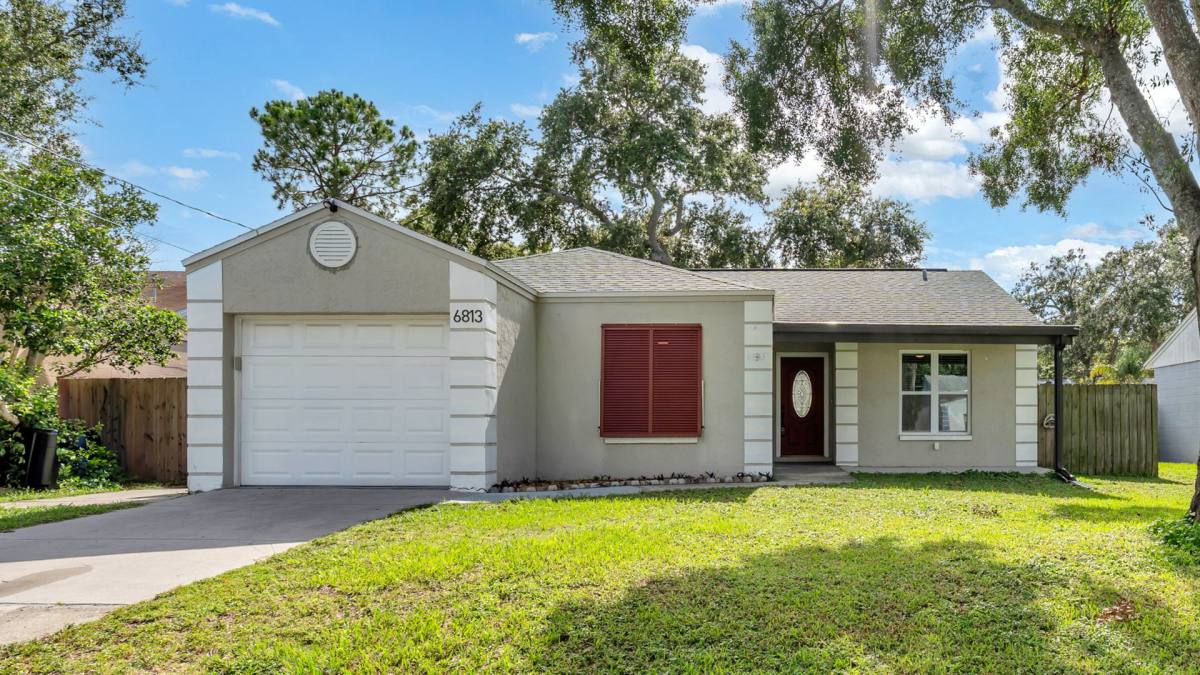 House for rent at 6813 S Gabrielle St, Tampa, FL 33611