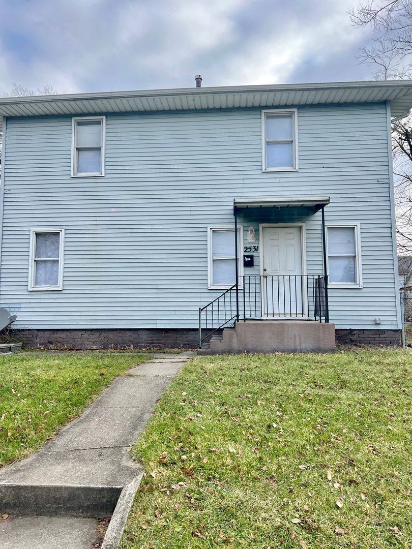 House for rent at 2531 Barr St, Fort Wayne, IN 46802