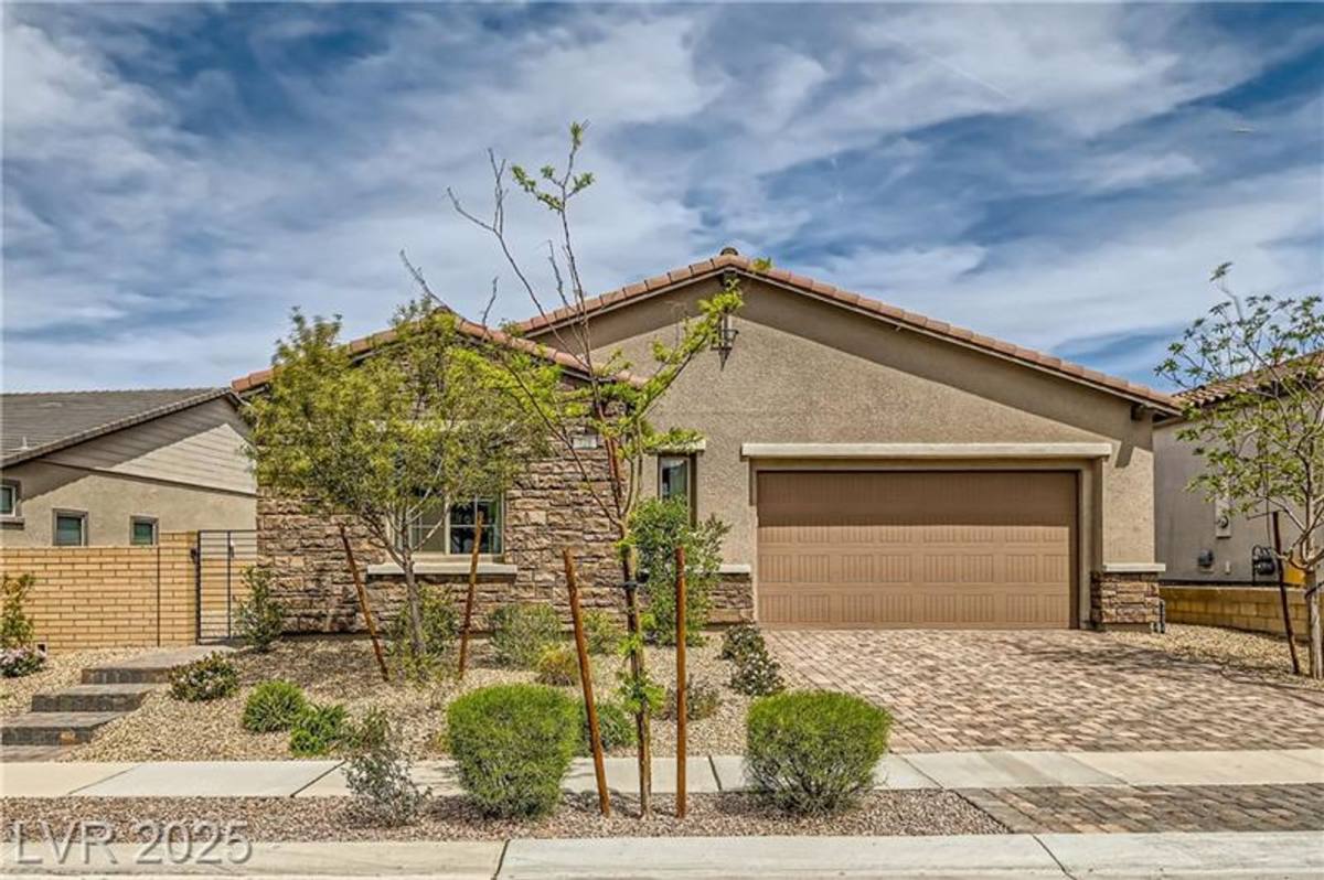 House for rent at 728 Omaggio Place, Henderson, NV 89011