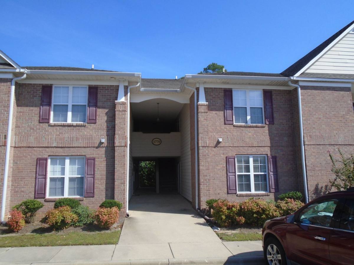 Condo for rent at 1770 Renwick Dr, Fayetteville, NC 28304