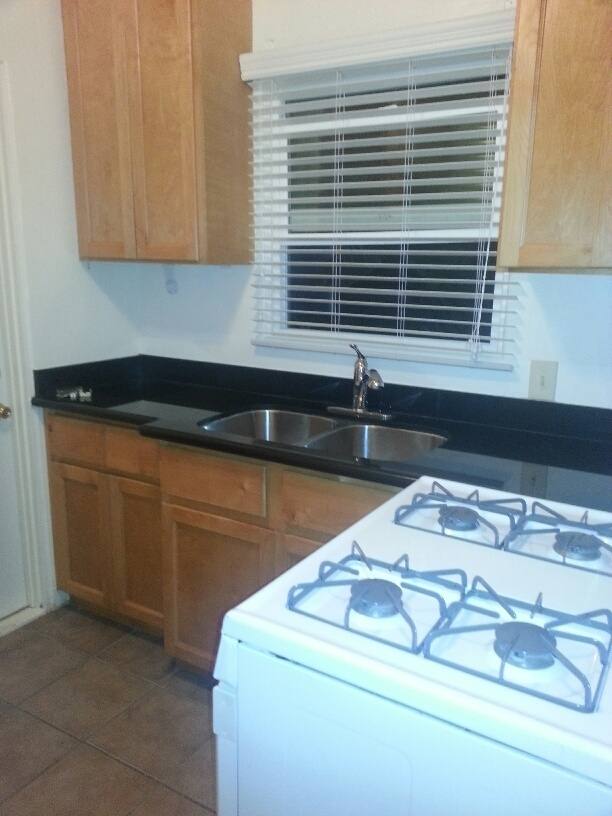 Apartment for rent at 5057-5071 Lotus St, San Diego, CA 92107
