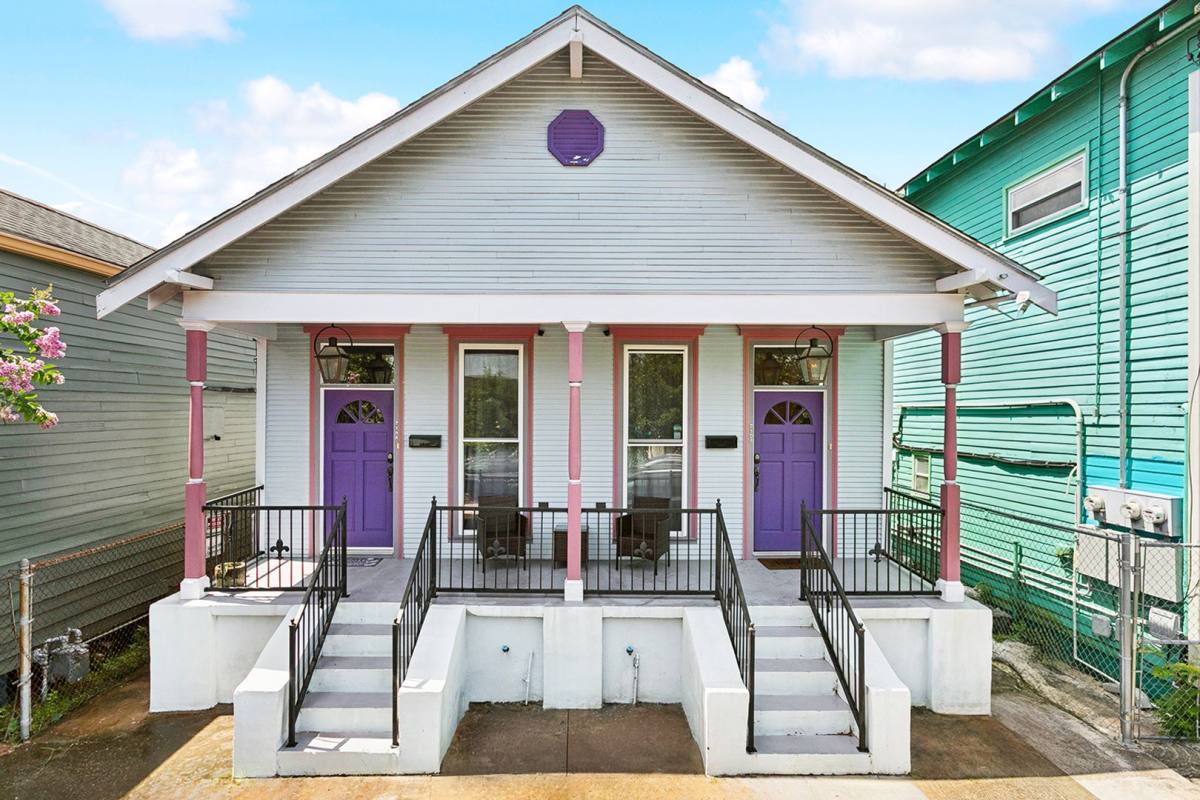 Apartment for rent at 2104-2106 Marais St, New Orleans, LA 70116