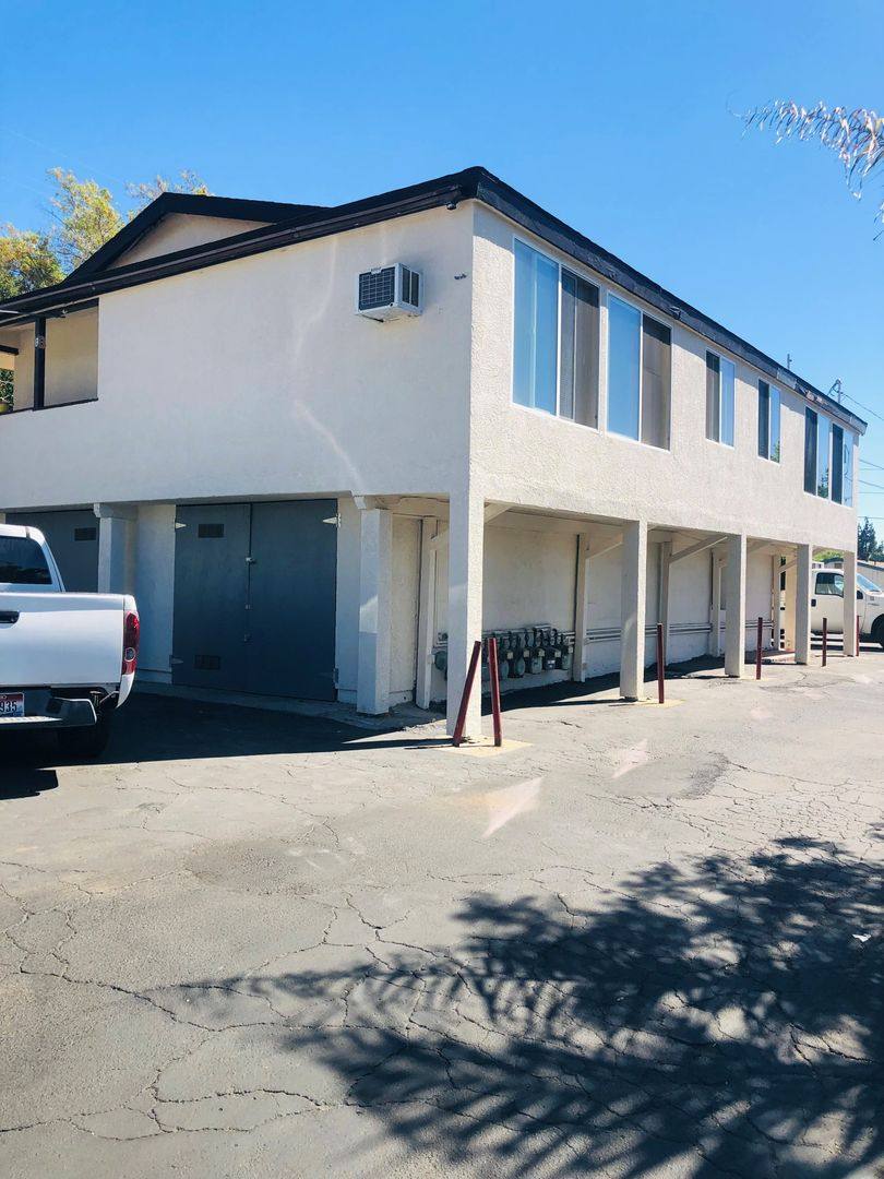 Apartment for rent at 1941 S Broadway, Escondido, CA 92025