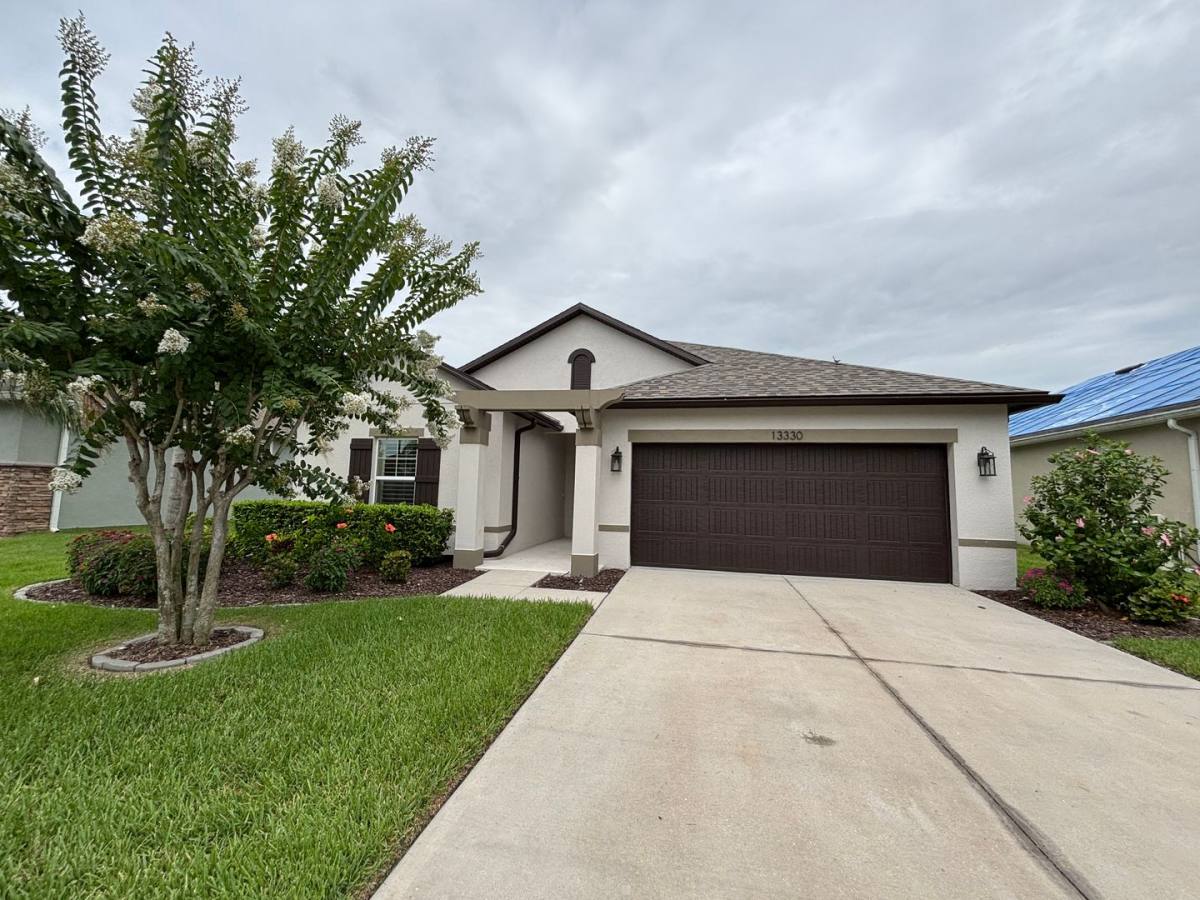 House for rent at 13330 Palmera Vista Dr, Riverview, FL 33579