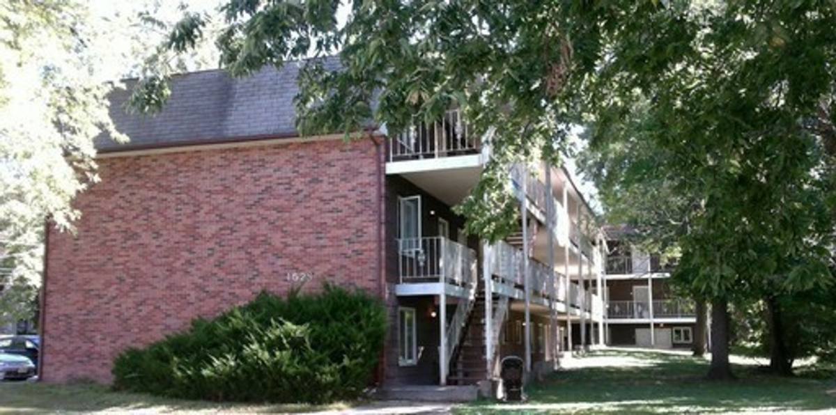 Apartment for rent at 1528 S 19th St, Lincoln, NE 68502