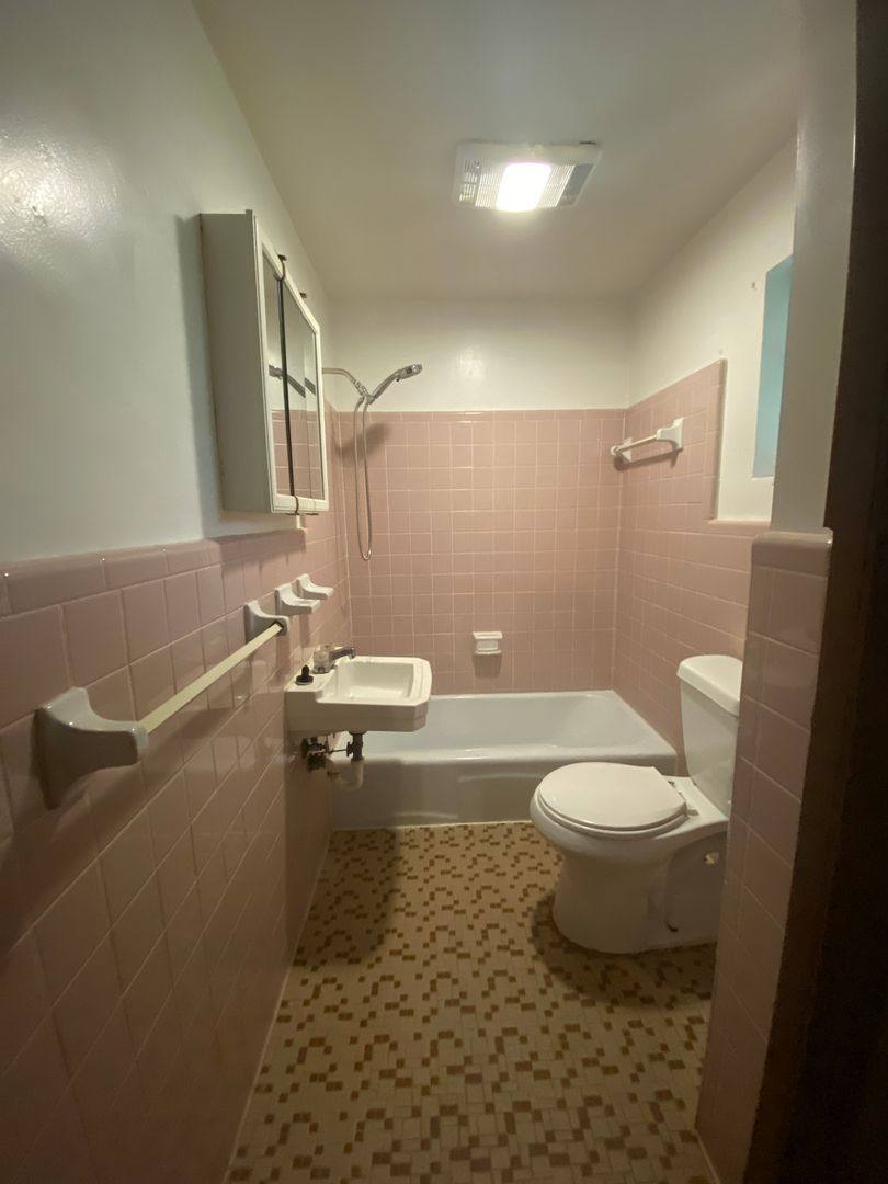 Apartment for rent at 317 Springtree Rd, Athens, GA 30605