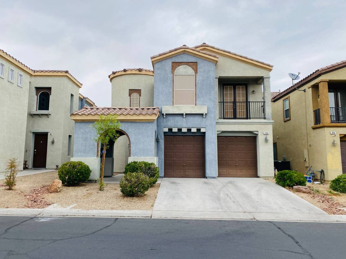 House for rent at 100 Honors Course Dr, Las Vegas, NV 89148
