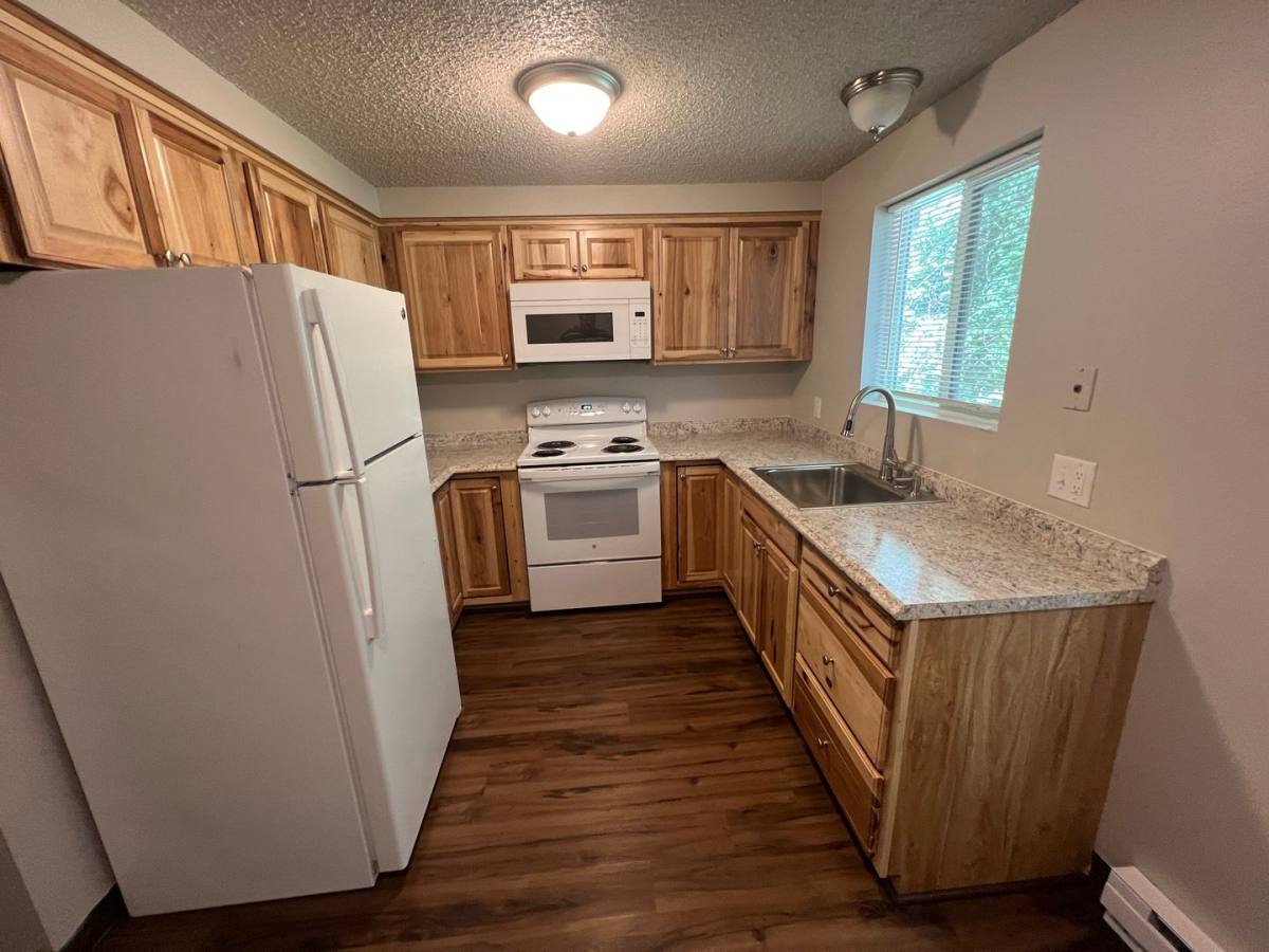 Apartment for rent at 131 NW Deer St, Prineville, OR 97754