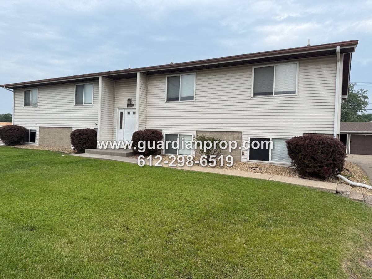 Apartment for rent at 2269 11th Ave E, Saint Paul, MN 55109