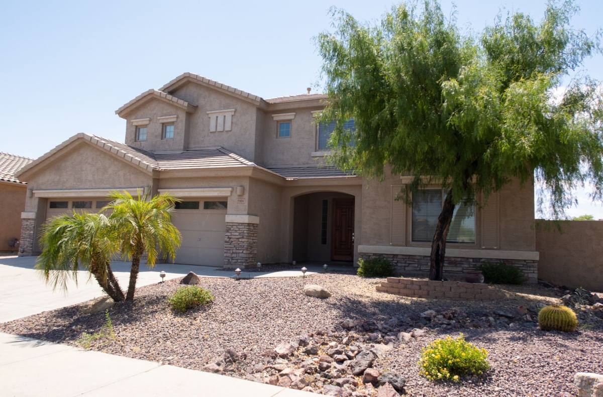 House for rent at 33414 N 23rd Dr, Phoenix, AZ 85085