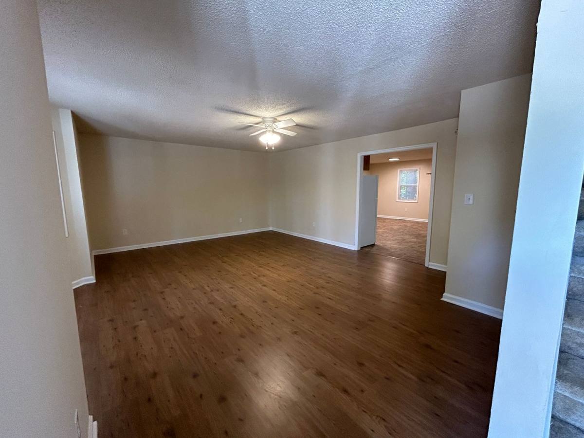 Apartment for rent at 1804 Cedar Shoals Dr, Athens, GA 30605