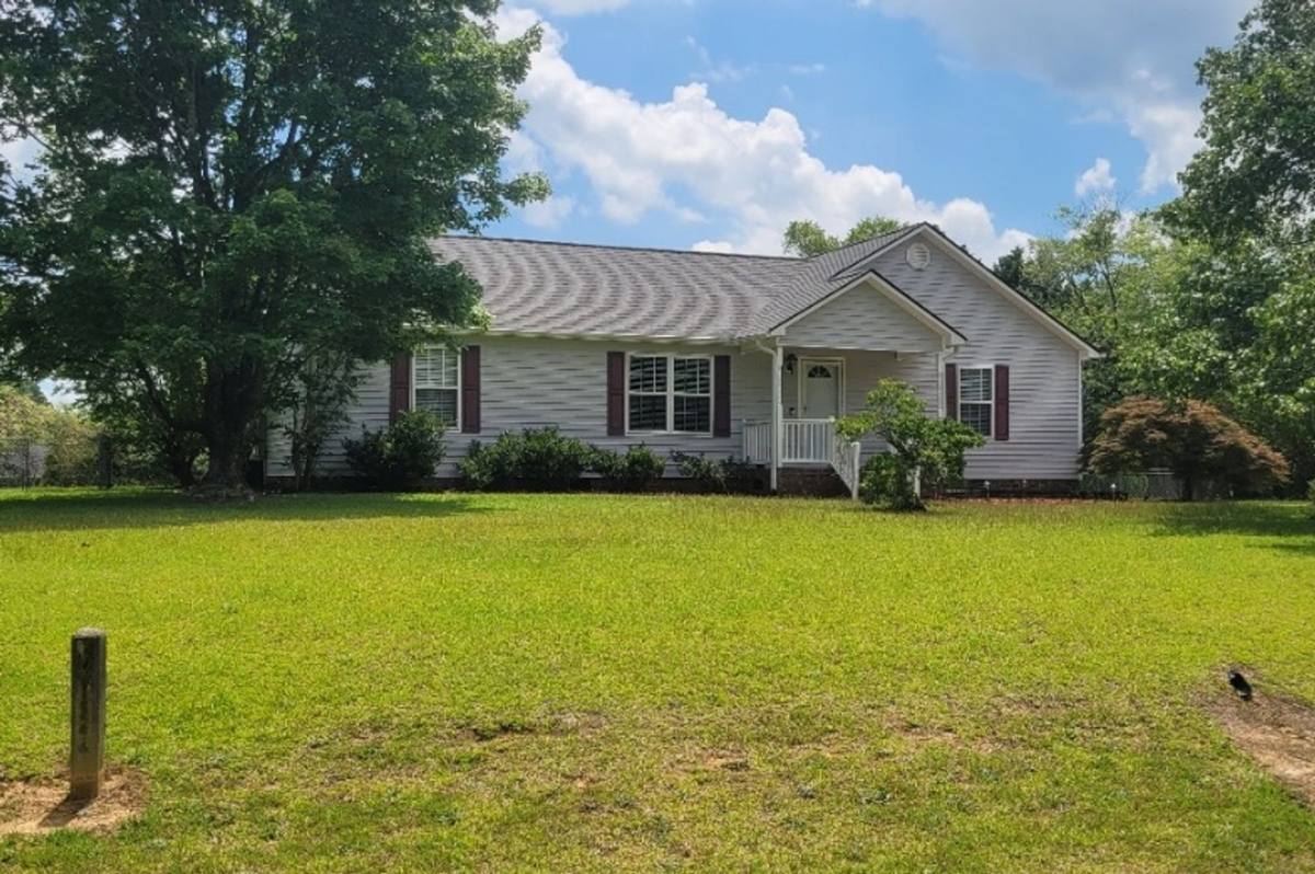 House for rent at 104 Halle Court, Garner, NC 27529