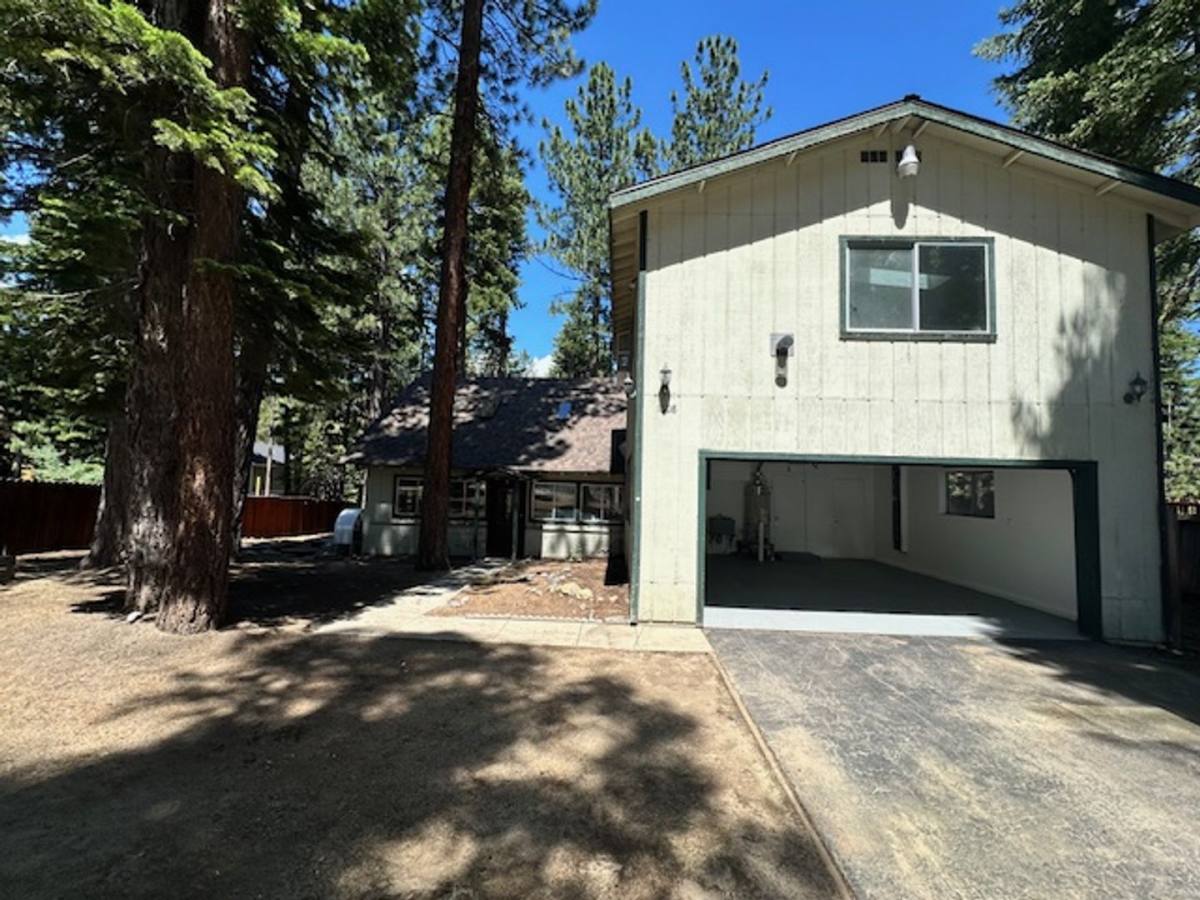 House for rent at 1608 Cherry Hills Circle, South Lake Tahoe, CA 96150