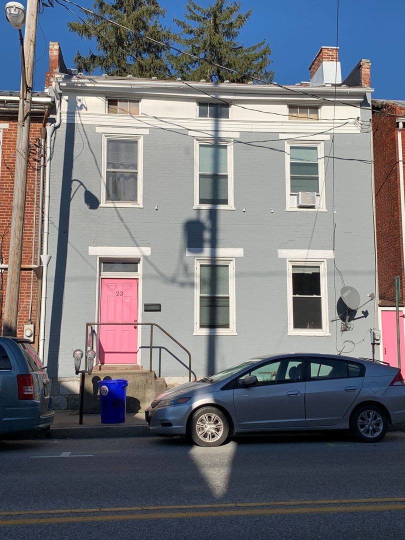 House for rent at 23 N Earl St, Shippensburg, PA 17257