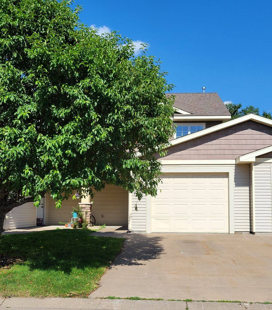 Townhouse for rent at 1796 Bennett St, River Falls, WI 54022