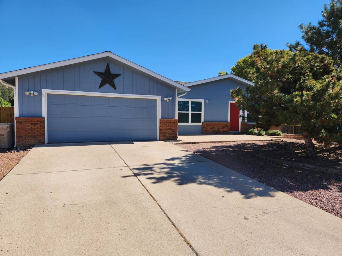 House for rent at 119 N Heritage Lane, Payson, AZ 85541
