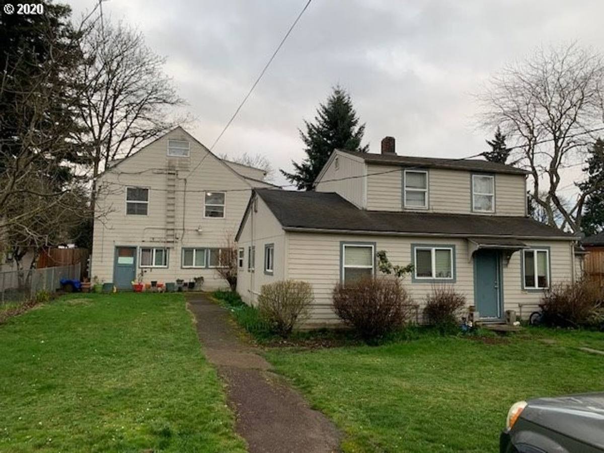 Apartment for rent at 330 Howard Ave, Eugene, OR 97404