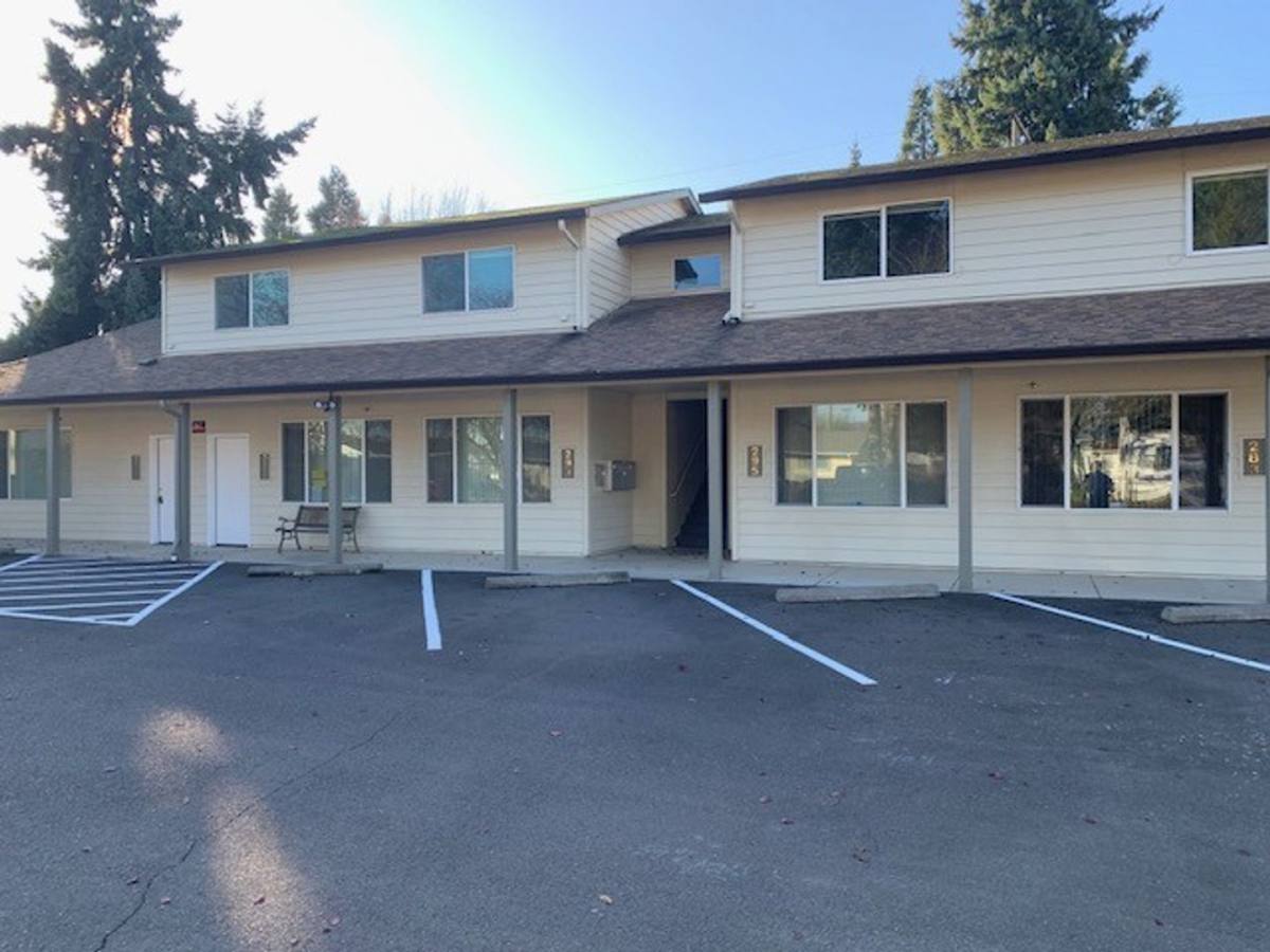 Apartment for rent at 275-295 Greenwood St, Junction City, OR 97448