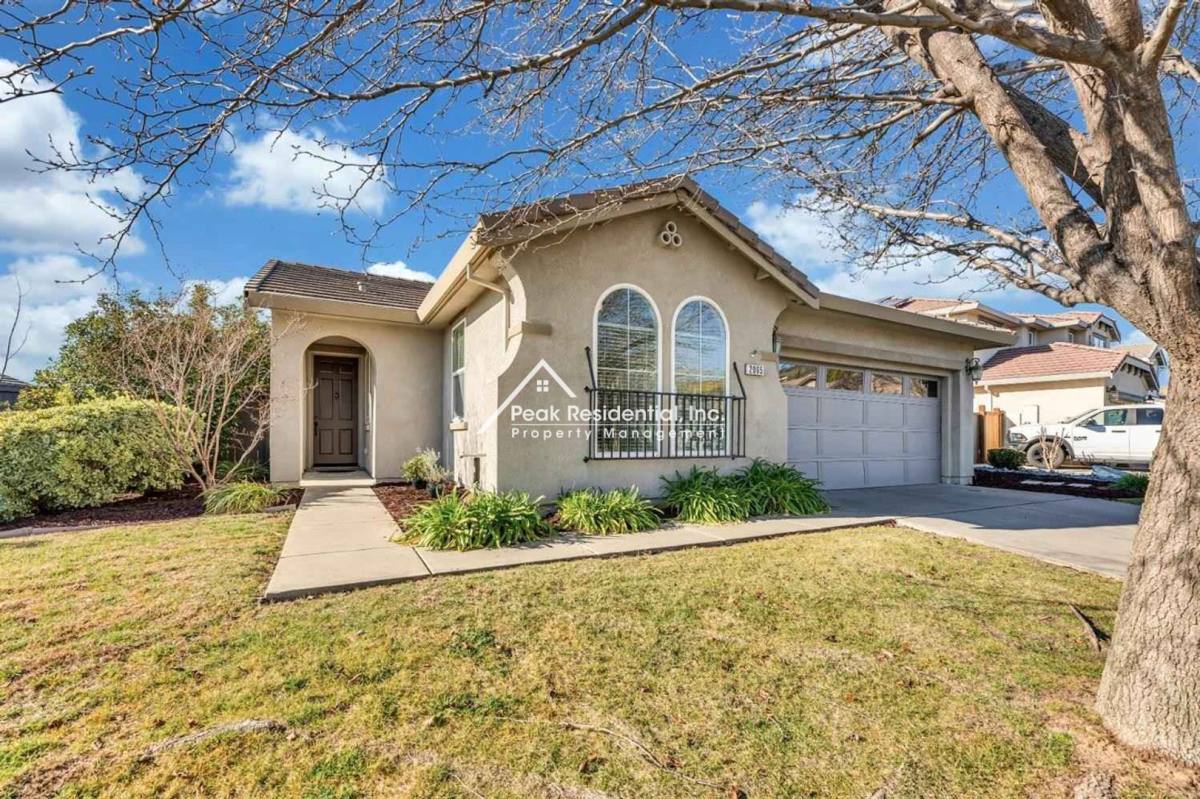 House for rent at 2065 Larkstone Place, El Dorado Hills, CA 95762