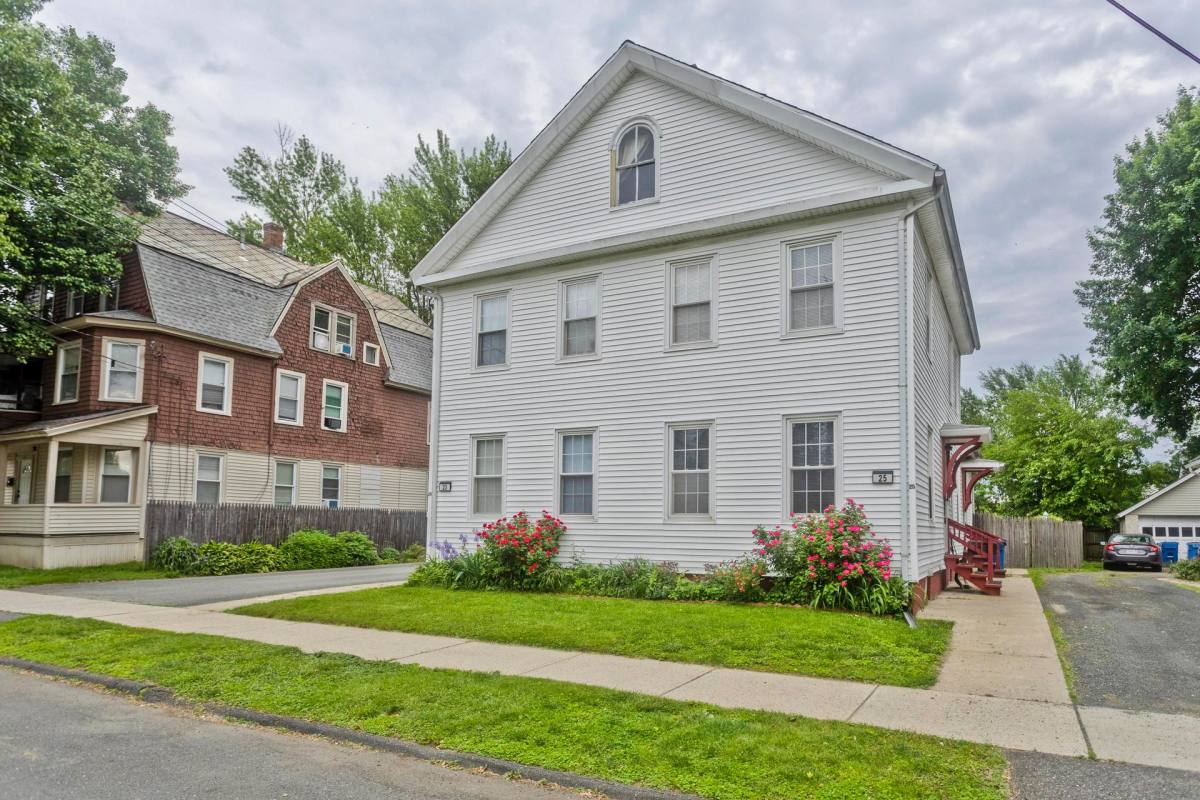 Apartment for rent at 23-25 Day St, West Springfield, MA 01089