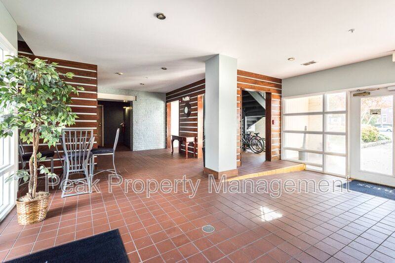 Apartment for rent at 16 N 22nd St, Richmond, VA 23223
