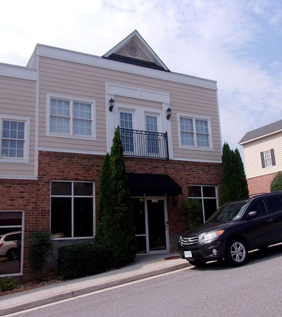Apartment for rent at 108 Northwynd Circle, Lynchburg, VA 24502