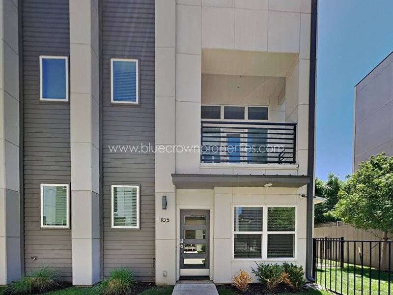 Townhouse for rent at 1717 Caddo St #105, Dallas, TX 75204