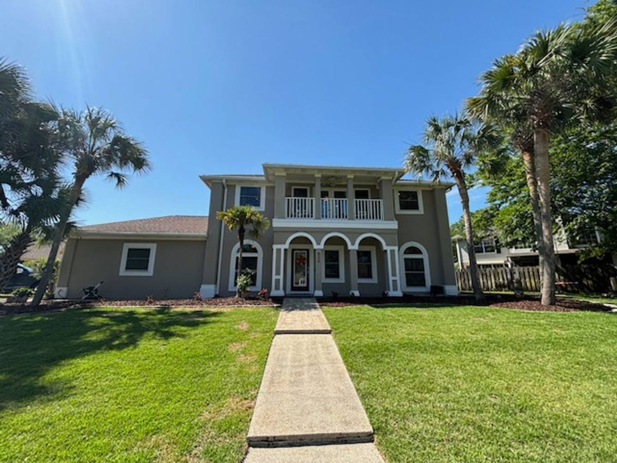 House for rent at 826 Blvd of The Champions, Shalimar, FL 32579