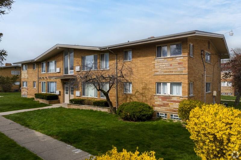 Apartment for rent at 24587 Kelly Rd #8, Eastpointe, MI 48021