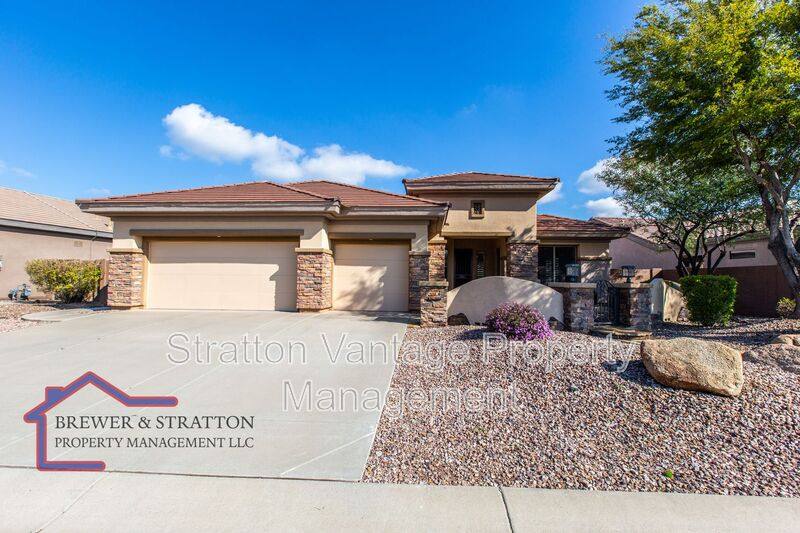 House for rent at 1436 W Spirit Dr, Phoenix, AZ 85086