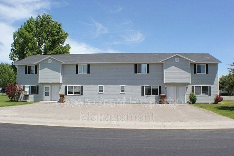 Townhouse for rent at 4946 Cole St #4, Pocatello, ID 83202