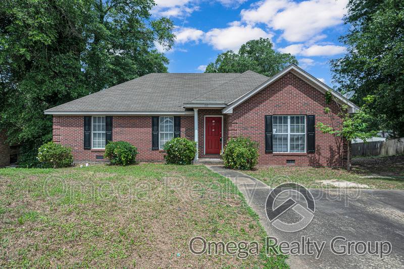 House for rent at 107 Willow Oak Dr, Prattville, AL 36067