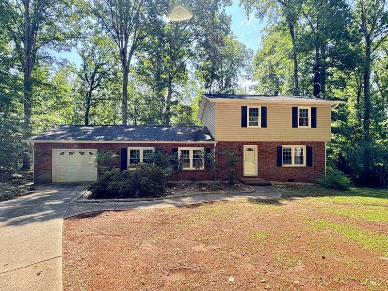 114 Lynwood Court, Central, SC 29630