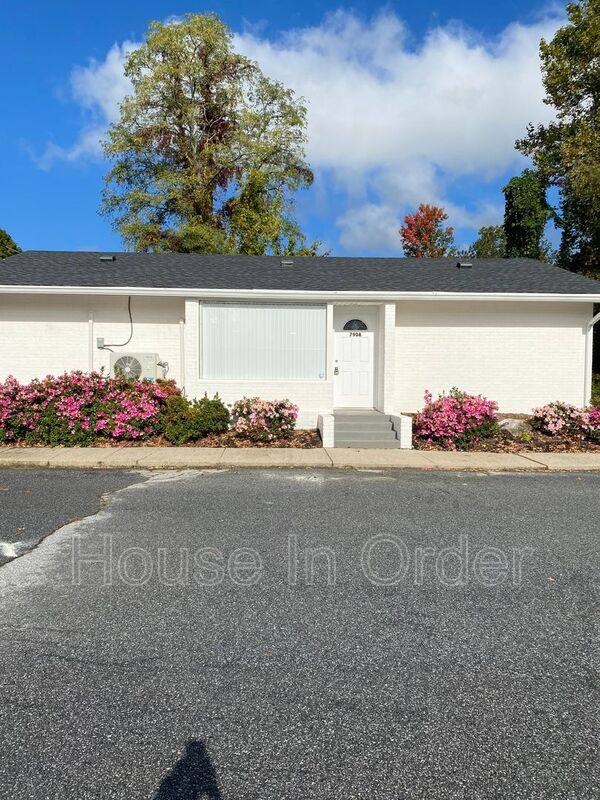 House for rent at 790 N Grove #790, Hendersonville, NC 28792