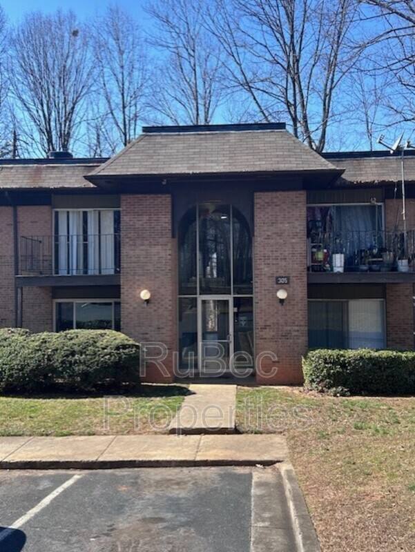Apartment for rent at 305 Orchard Trace Lane #4, Charlotte, NC 28213