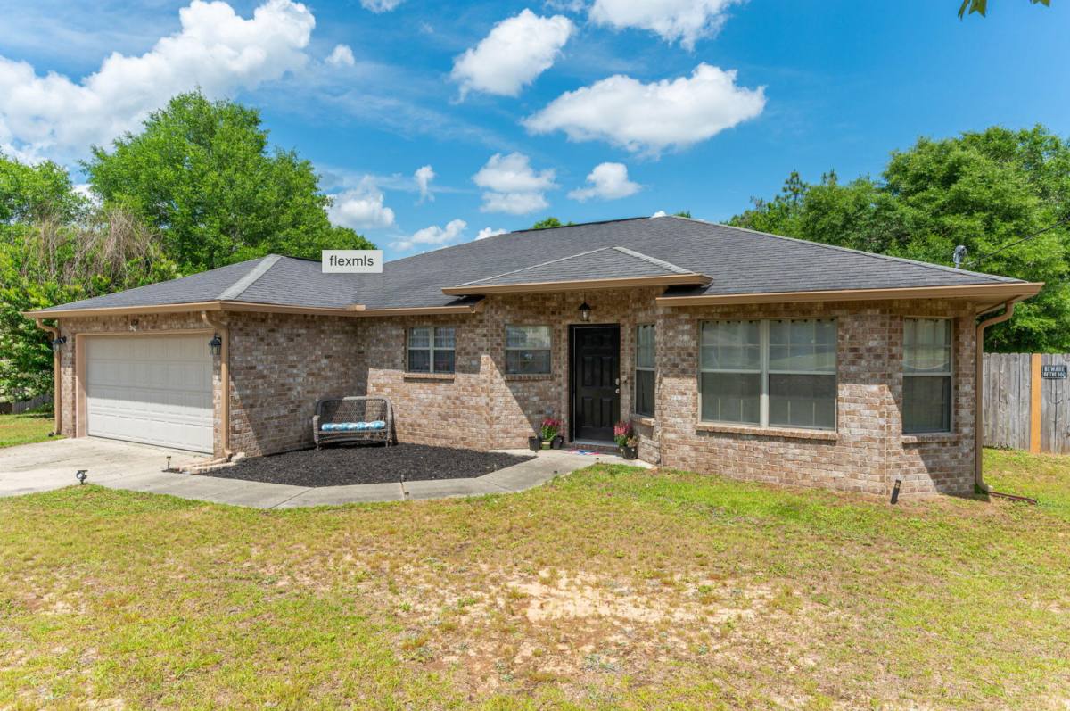 House for rent at 6229 Flash Lane, Crestview, FL 32536
