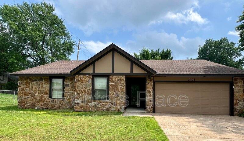 House for rent at 3105 E Louisville St, Broken Arrow, OK 74014