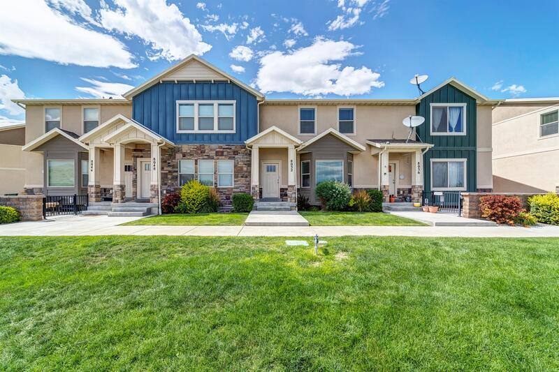 Townhouse for rent at 8052 N Rock Creek Cove Lane #1, Eagle Mountain, UT 84005