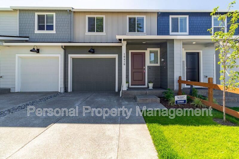 Townhouse for rent at 10418 NE 121st Ave, Vancouver, WA 98662